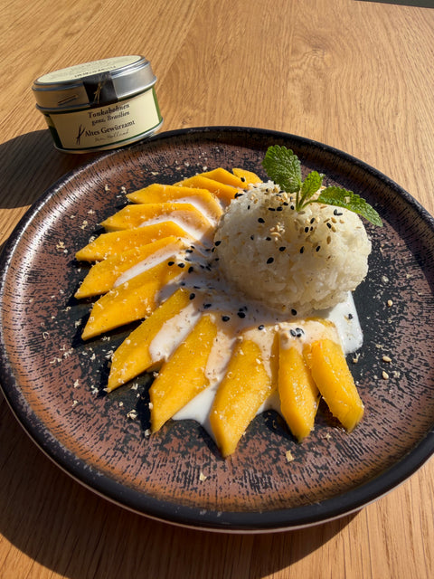 Mango Stickyreis mit geröstetem Sesam