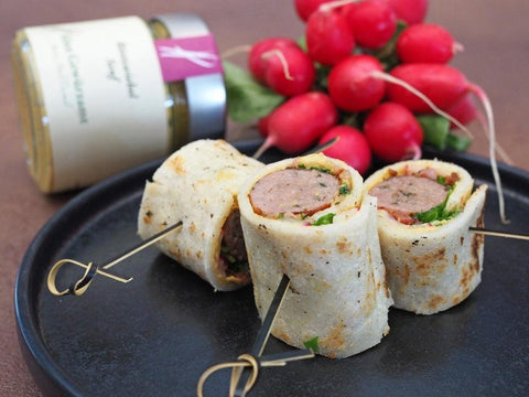Fränkischer Bratwurst-Wrap mit Röstzwiebel-Senf - www.altesgewuerzamt.live