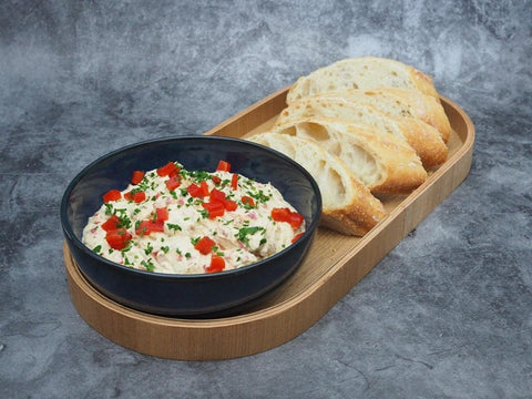 Frischkäsedip mit Gyros Gewürz und gegrillter Paprika - www.altesgewuerzamt.live