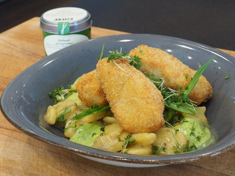 Kartoffelsalat mit Vadouvan und Backfisch vom Kabeljau mit Bärlauchmayonnaise - www.altesgewuerzamt.live
