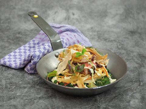 Okonomiyaki mit Garnelen, Entenbrust und Togarashi-Mayonnaise - www.altesgewuerzamt.live