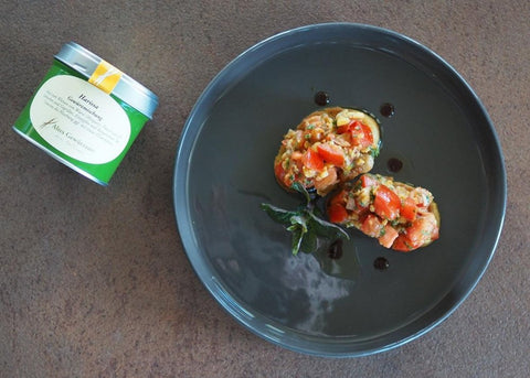 Tomatentatar mit Kichererbsen, Minze und Harissa - www.altesgewuerzamt.live