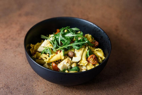 Tulpen-Salat mit Curry Anapurna - www.altesgewuerzamt.live