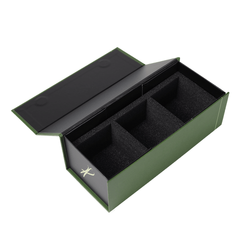 Small gift box 3-tin inlay inside view – precisely fitting for standard tins