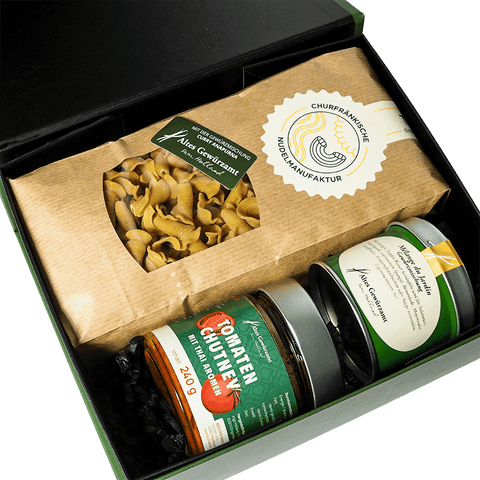 Pastabox Tomate Inhalt — Tomaten Chutney, Tulpen Nudeln und Mélange du Jardin
