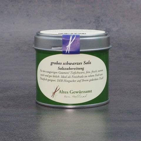 Grobes schwarzes Salz Anwendung – Akzent auf Tatar, Sushi und Steak