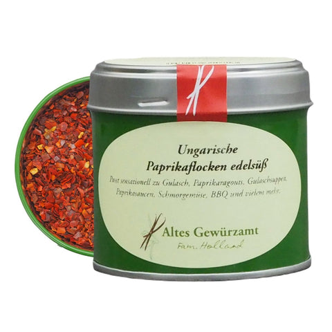 Hungarian sweet paprika flakes — 100% paprika for goulash
